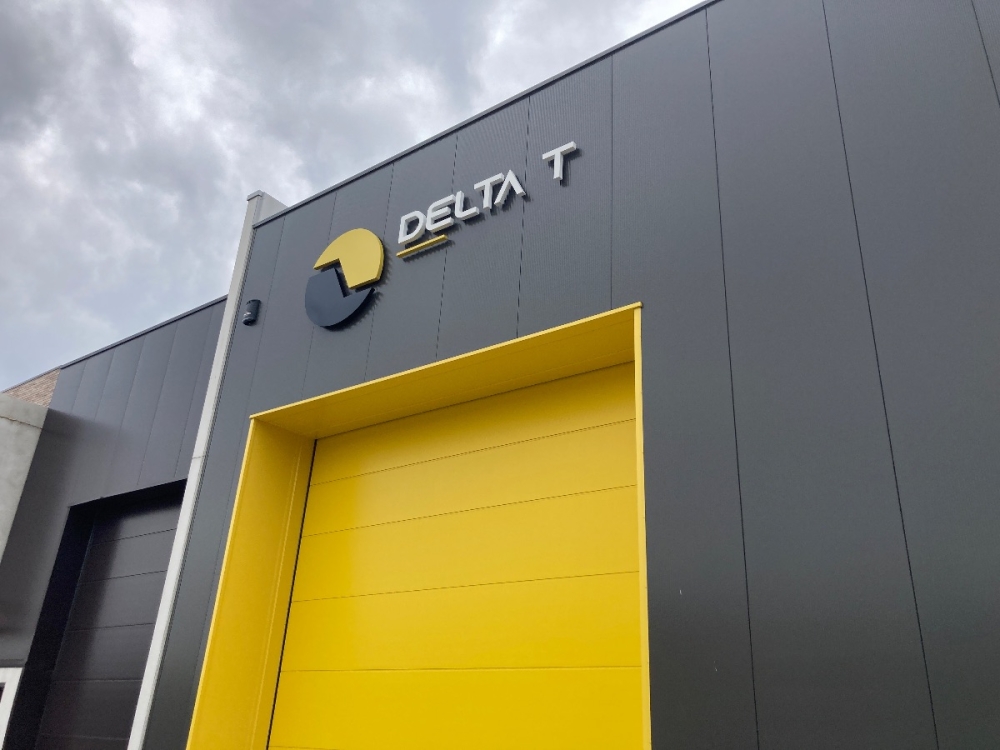 Verlichte gevelreclame Delta-T