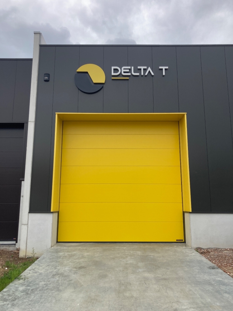 Verlichte gevelreclame Delta-T