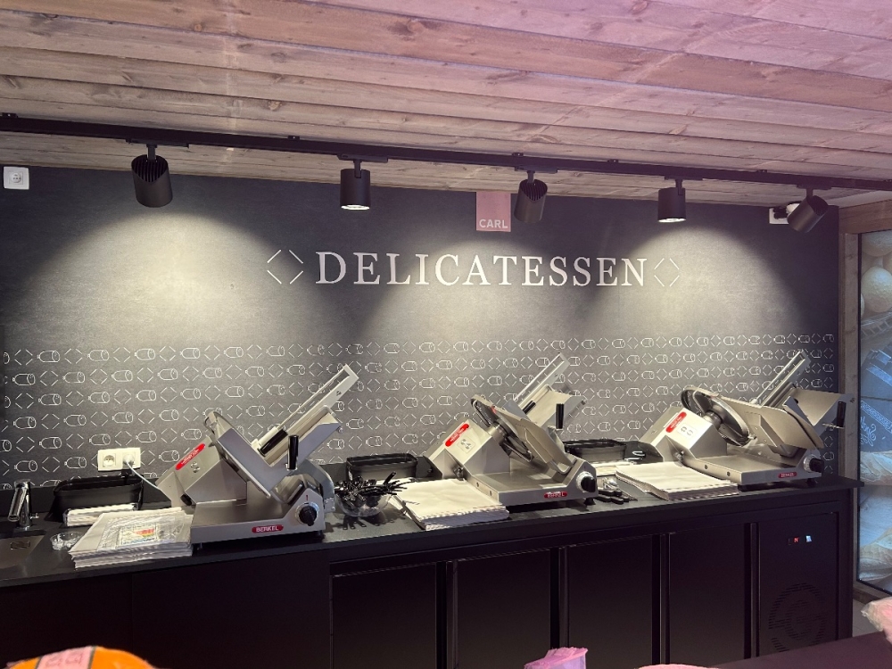 Nieuwe winkel bakkerij Carl