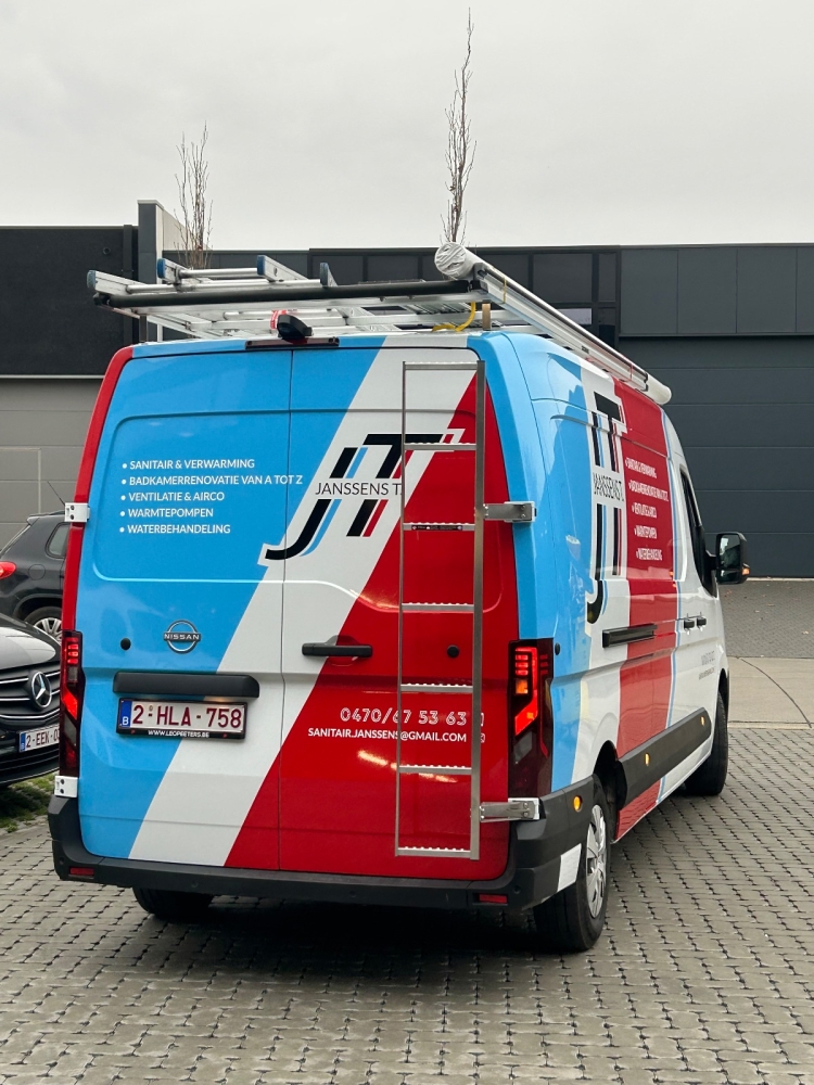 Waarom een goede voorbereiding cruciaal is bij voertuigbelettering